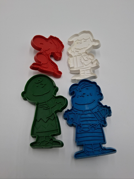 Other - Peanuts Holiday Cookie Cutters